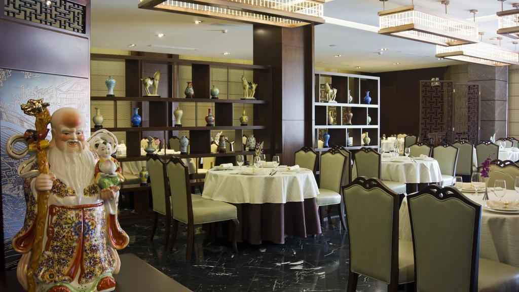 Tang Palace Hotel Άκρα Εξωτερικό φωτογραφία